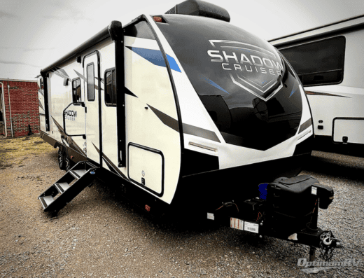 Shadow Cruiser | RV Glamping